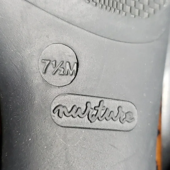 Nurture Loafers Sydney Size 7.5 - Picture 6 of 10